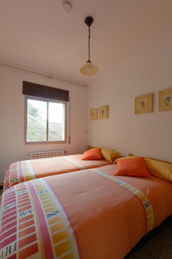 Apartaments La Pertusa 2O Corca  Kültér fotó