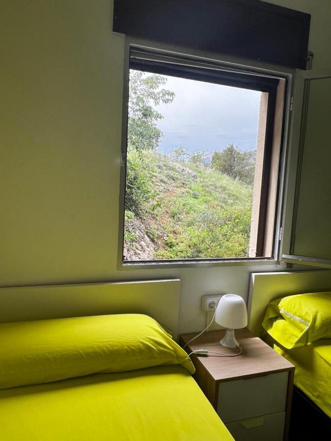 Apartaments La Pertusa 2O Corca  Kültér fotó